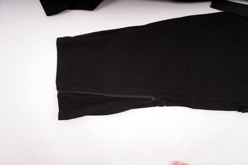 [SHWA] TP-06 Techwear Style Versafit Black Jogger