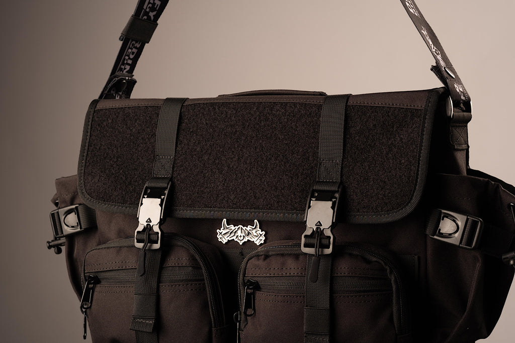 TBG-20 BLACK ADVANCE TECH BAG