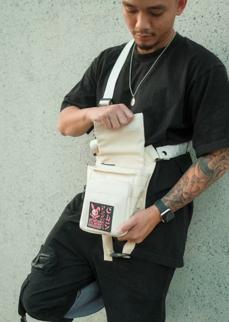 Beige TBG-01 Leg Bag