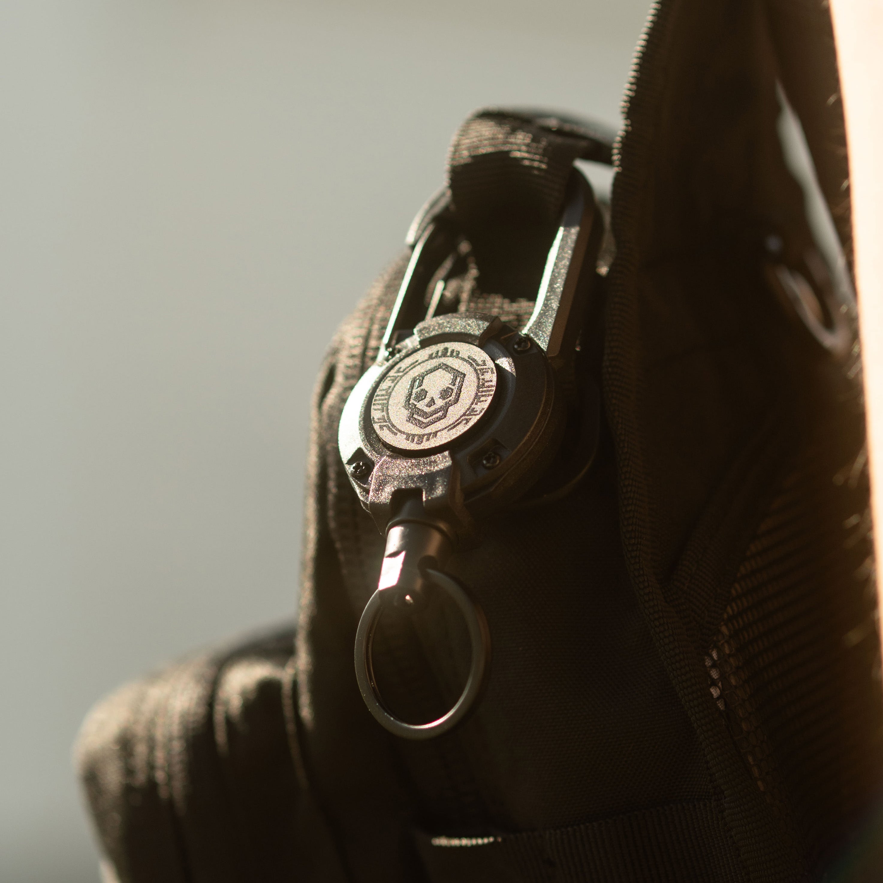 [SHWA] TA-18 Tactical Badge Reels